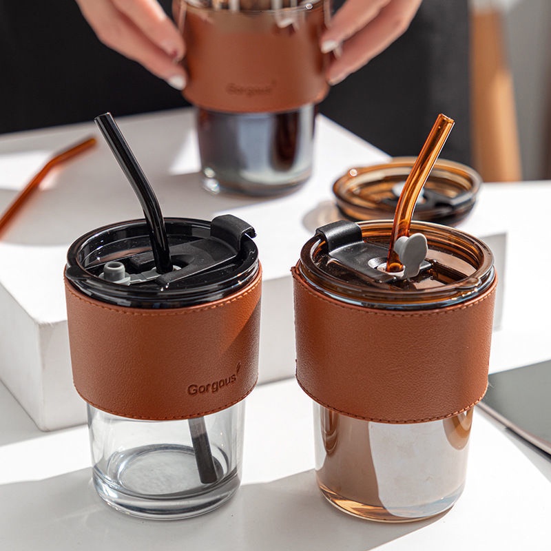 Cốc thủy tinh bao da có nắp và ống hút dễ thương decor, cốc uống nước cafe sinh tố dung tích 450ml cao cấp