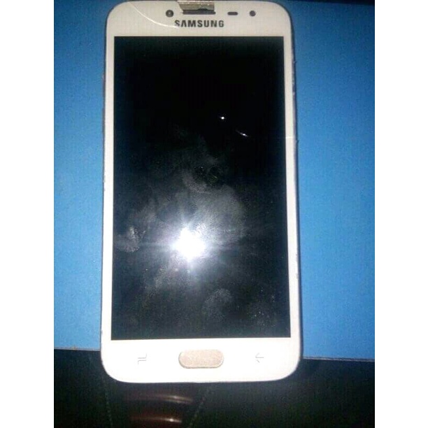 Cần bán samsung galaxy j2 pro bị hỏng màn, dùng ok