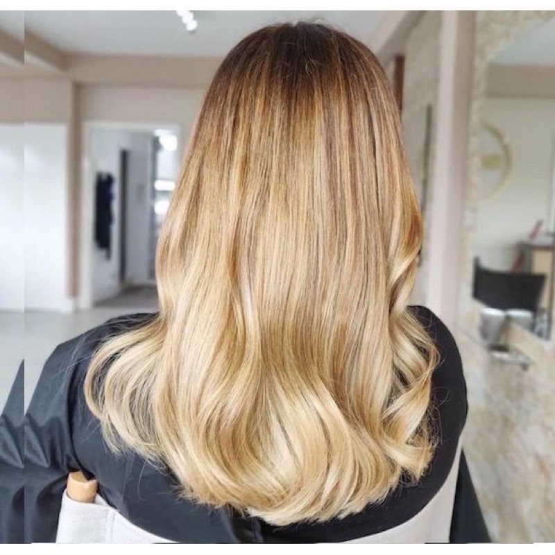 thuốc nhuộm màu vàng sáng 9/3, very light golden blonde