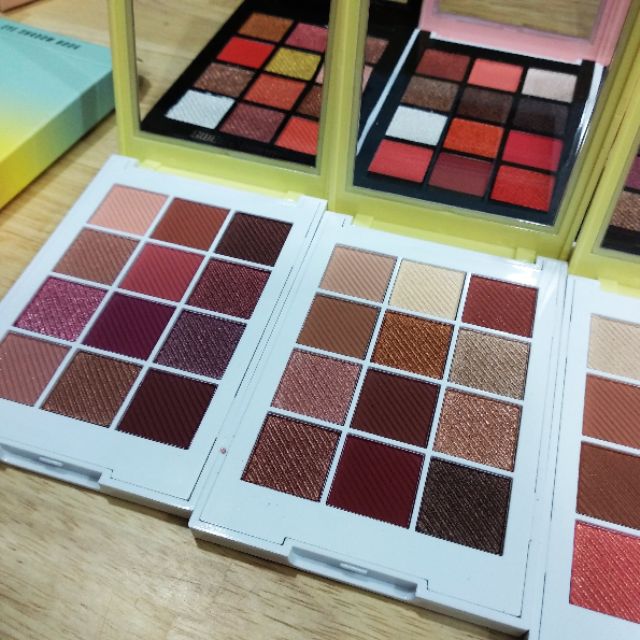 PHẤN MẮT HOLD LIVE - BOUB - NOVO 12 MÀU | BigBuy360 - bigbuy360.vn