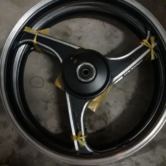 Mâm 3 cây excel cong đẹp