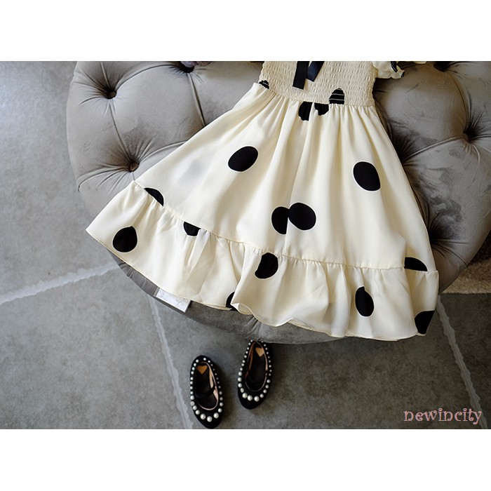 Đầm họa tiết chấm bi xinh xắn cho bé gái