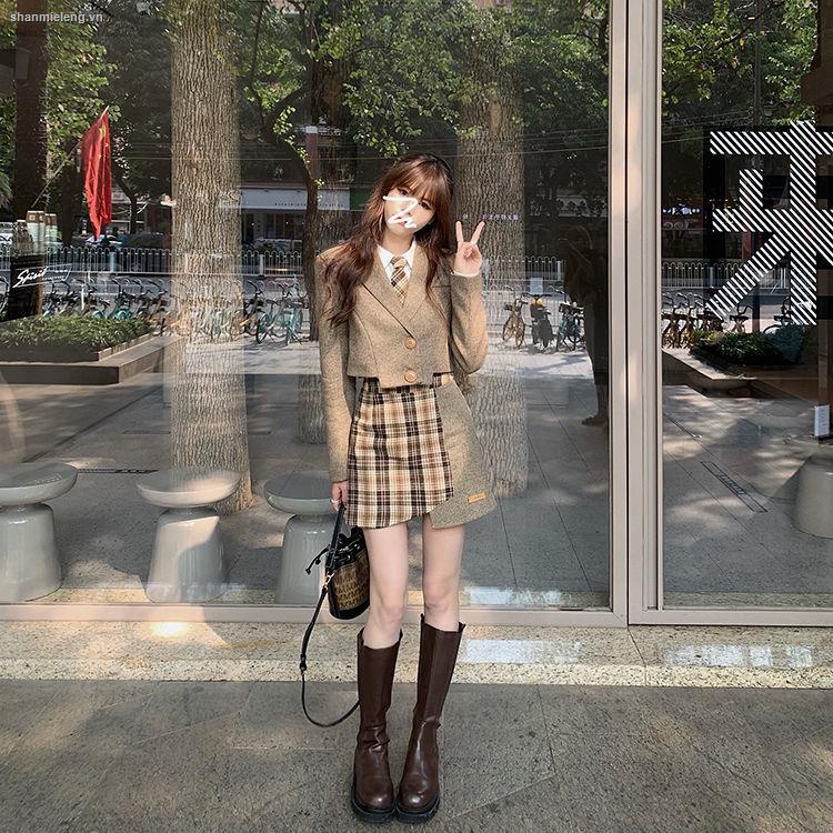 Áo/ Chân váy/ Set thời trang nữ chất lượng cao