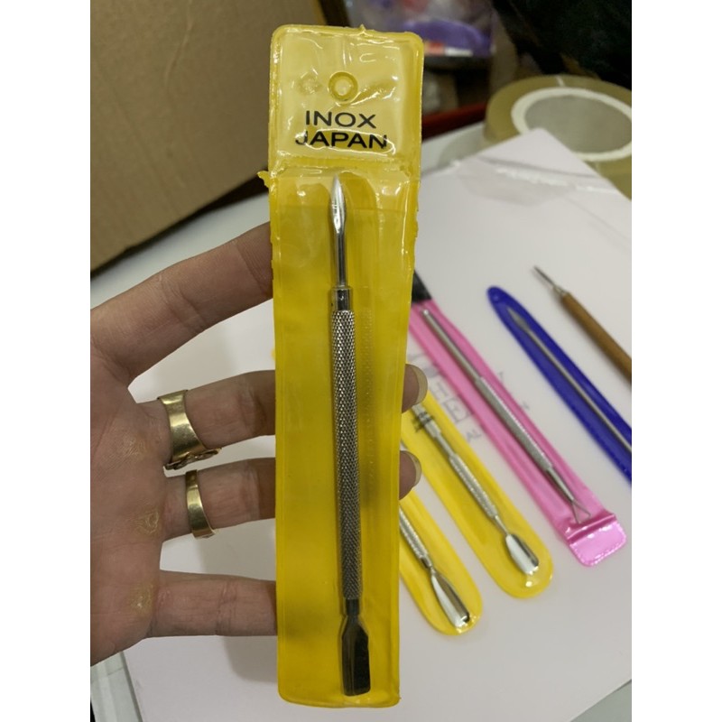 Đẩy Da inox