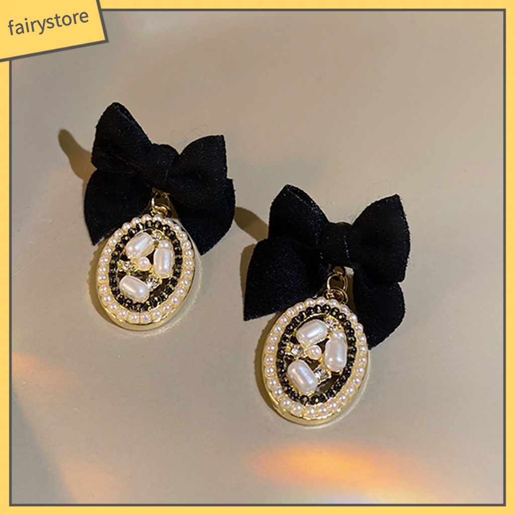 1 Đôi Bông Tai Hình Hoa Đính Ngọc Trai Giả Lấp Lánh