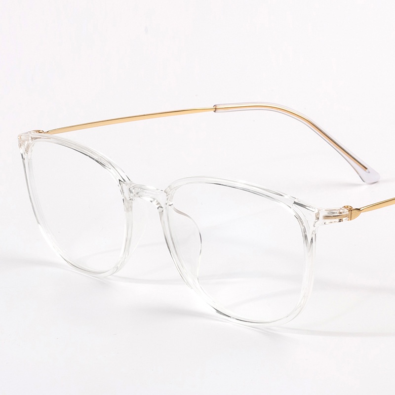 Mắt Kính HEVIA Gọng Titan Siêu Nhẹ Thoải Mái PT062 Cho Nam