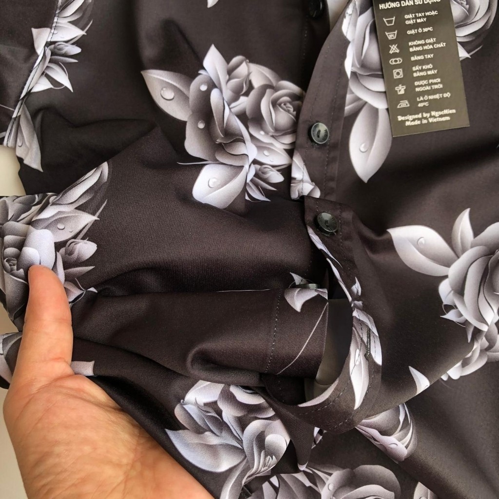 Áo sơ mi dài tay Hàn Quốc dáng ôm họa tiết cổ bẻ vải lụa đẹp chống nhăn, chống xù | BigBuy360 - bigbuy360.vn