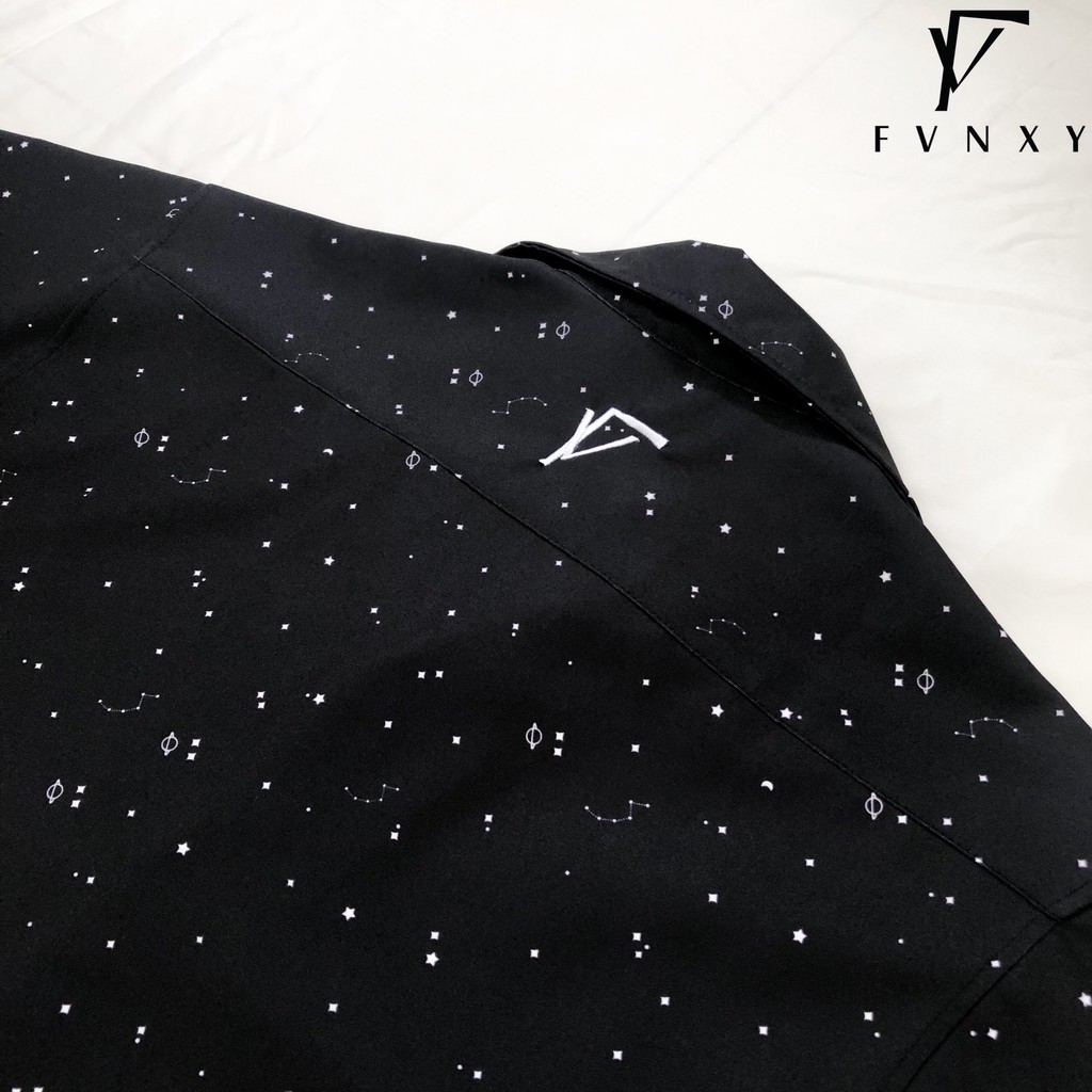 Áo Sơ Mi Ngắn Tay Unisex Form rộng FVNXY Hoạ tiết Ngôi Sao (Chất liệu Pho mịn mát đứng phom dáng) | BigBuy360 - bigbuy360.vn