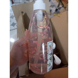 Sữa tắm thơm mịn da bông hoa jojoba nhật bản 750ml