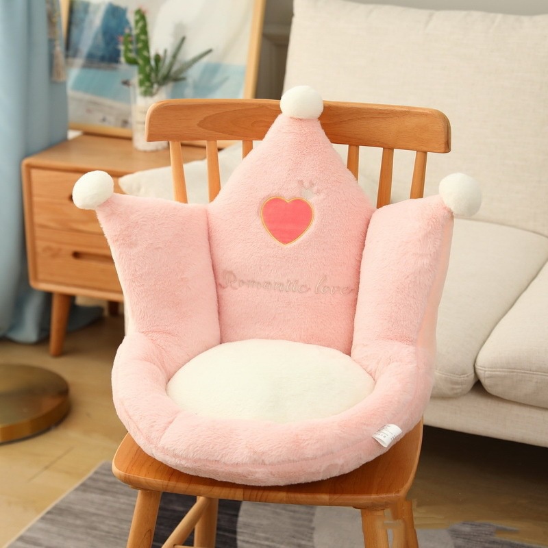 Đệm ghế dễ thương dày One Piece 3D Cosy Warm Pillow cho ghế văn phòng và ở nhà