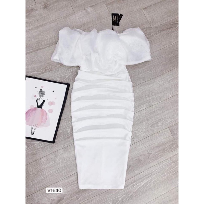 V1640 váy body trắng trễ vai