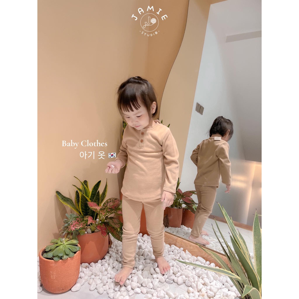 Bộ quần áo dài tay thun tăm nhung cổ bổ trụ 2 cúc chất dày dặn mùa thu đông cho bé trai và bé gái