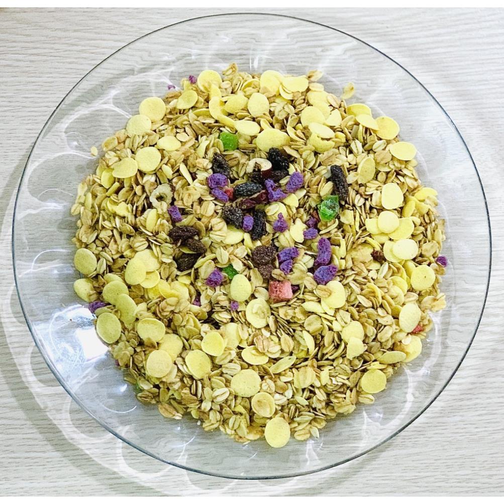 Yến mạch sữa chua mix hạt hoa quả sấy 400gram - DT096