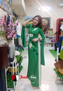 Áo dài lụa vẽ tay cao cấp