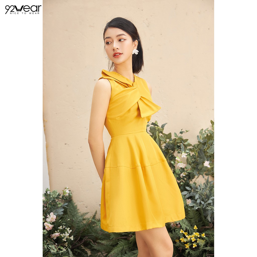 Váy xòe công sở đủ màu, dáng xòe xoắn nơ DEW0575 92WEAR | BigBuy360 - bigbuy360.vn