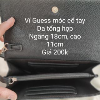 Ví da cầm tay Guess