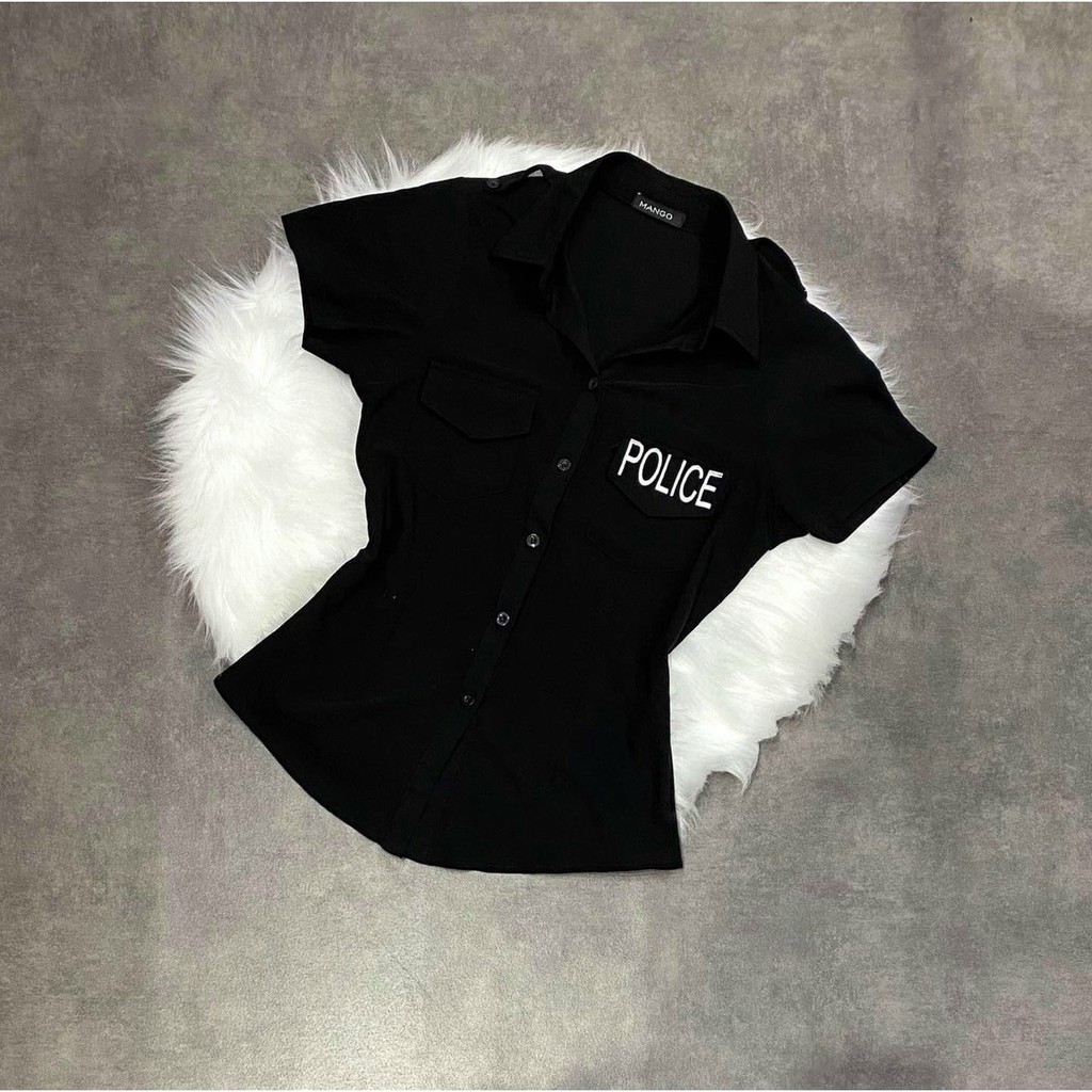 siêu xinh áo sơ mi đơn giản nắp túi in chữ xinh chất kate mềm mịn