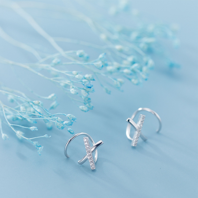 Đôi bông tai chữ x hợp kim thời trang nữ