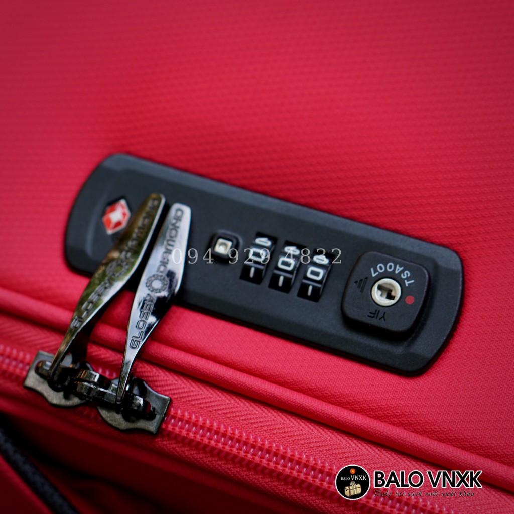 Vali GLOSSY DIAMOND dù siêu nhẹ D688 - Hồng - Size 20/24