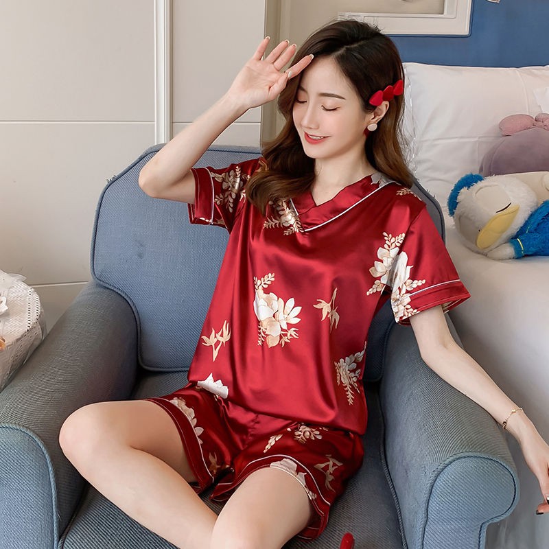 Bộ Đồ Ngủ Vải Lụa Lạnh Cổ V Phong Cách Hàn Quốc Cho Nữ | BigBuy360 - bigbuy360.vn