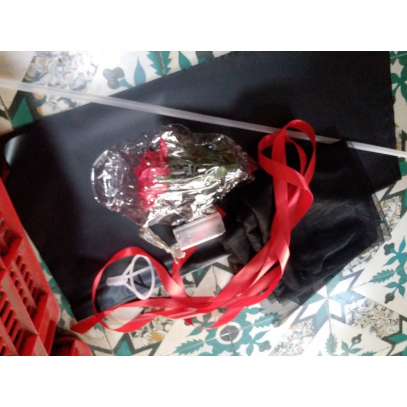 Sét nguyên liệu làm 1 hoa hoa bóng màu sắc ghi chú