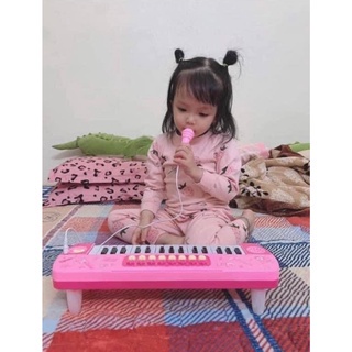 Đàn Piano có Micro Hát Chuẩn Âm , phát nhạc và có đèn Cho Bé