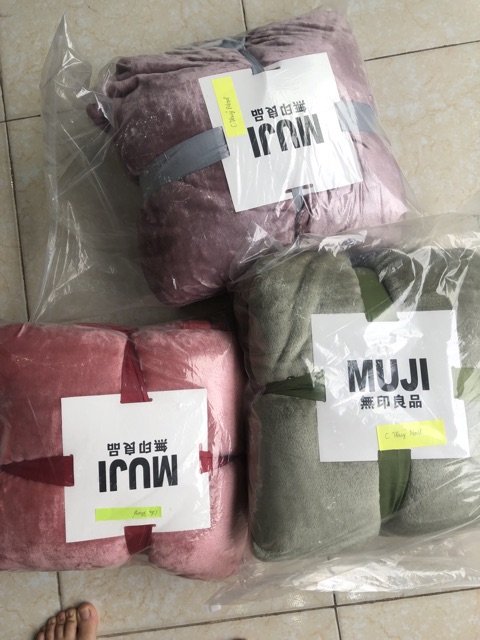 CHĂN LÔNG THỎ MUJI XUẤT NHẬT