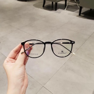 Gọng cận burberry nobita thời trang