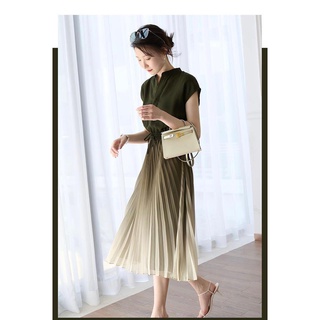 Đầm midi 1 màu xanh rêu ombre V2716 Aholic