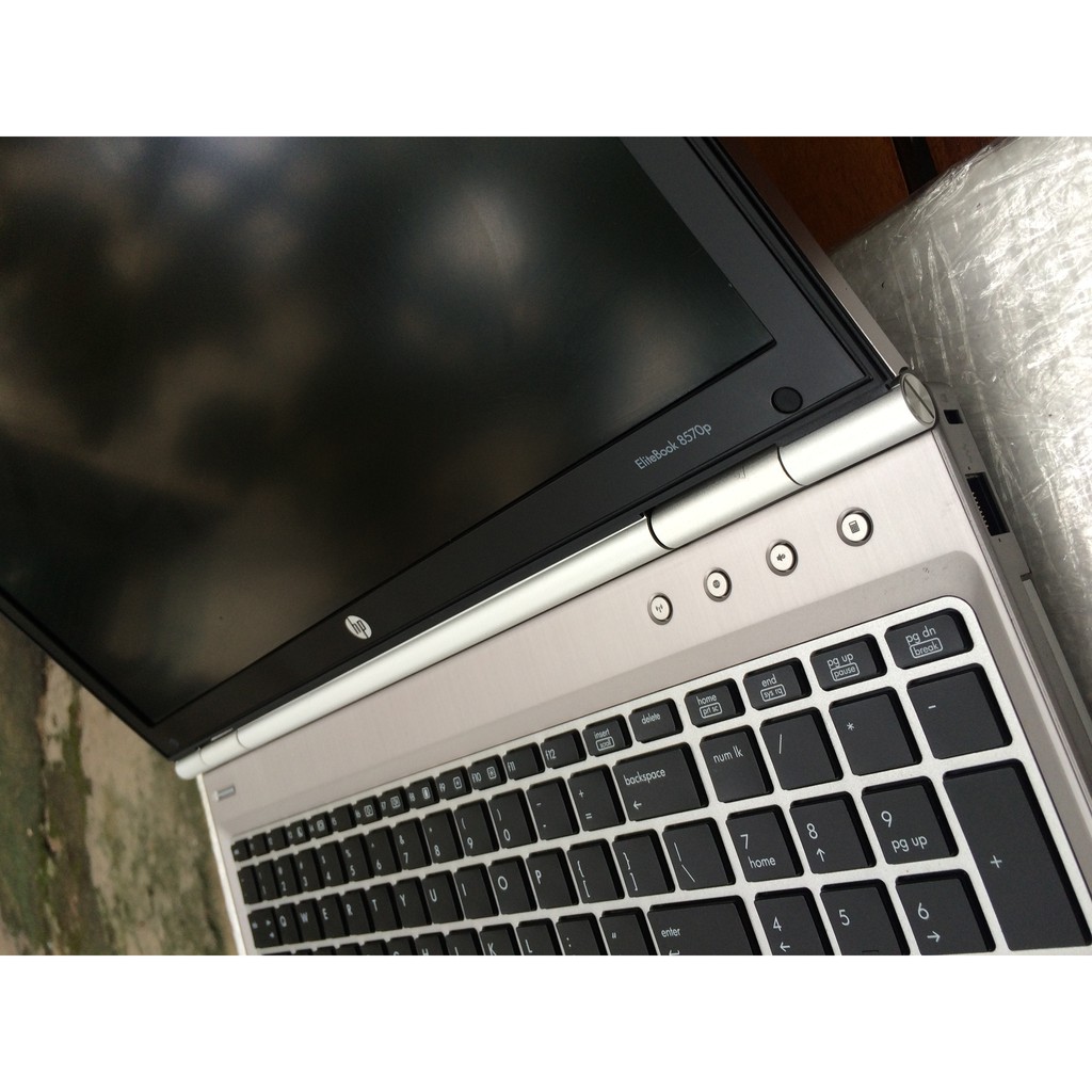 Laptop Hp Elitebook 8570p-Core i5-Ram 4GB-Card rời 1GB-Có bàn phím số-Chất lượng giá tốt | WebRaoVat - webraovat.net.vn
