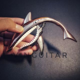 Capo kẹp đàn Guitar cá mập GC30
