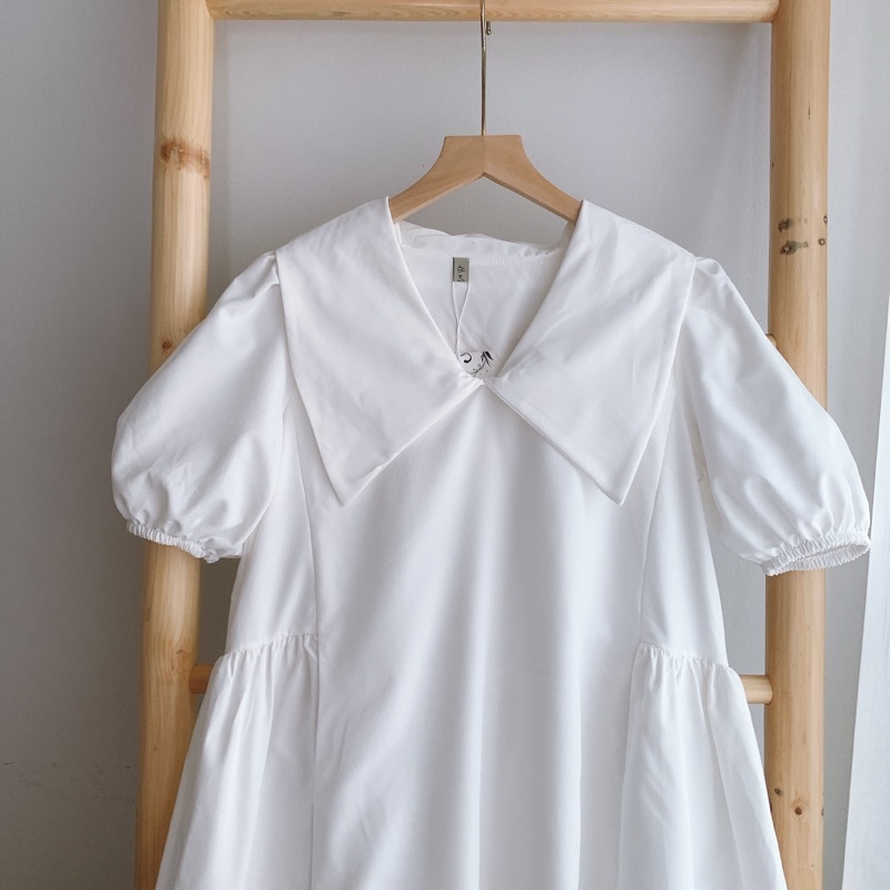 Đầm babydoll dáng dài cổ sen tay bồng