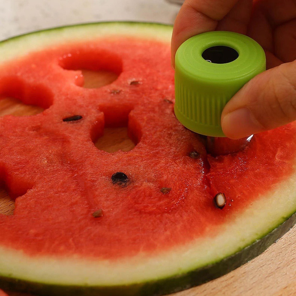 Set 3 Khuôn Tạo Hình Rau Củ Quả, Bánh Bằng Inox Dễ Thương Cho Bé Ăn Dặm