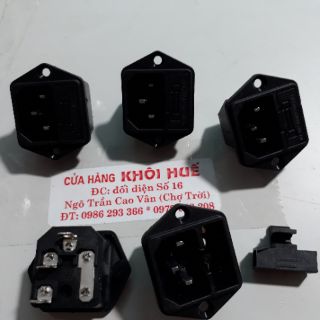 Combo 5 sản phẩm ổ AC 3 chân có cầu chì. 30k