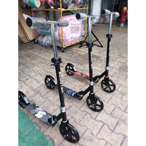 Xe trượt scooter dành cho bé từ 8 tuổi trở lên và người lớn