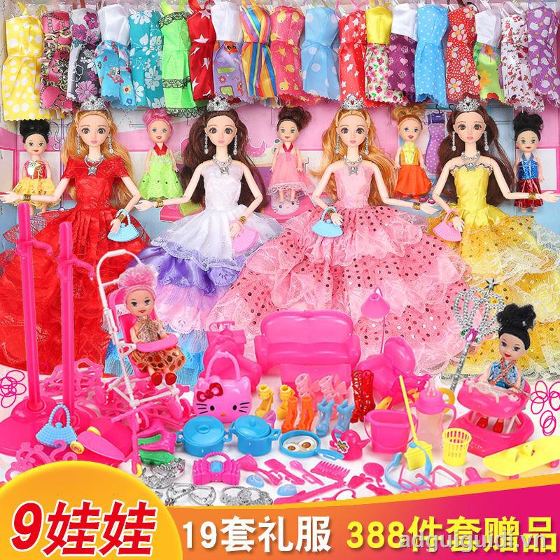 Búp bê Barbie mặc đầm công chúa làm quà tặng sinh nhật cho bé gái