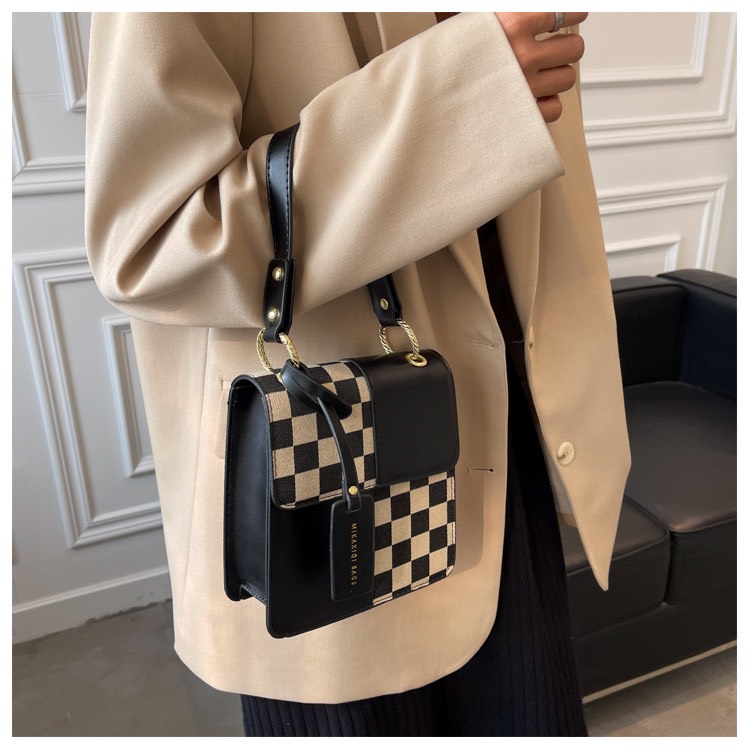 Túi xách đeo chéo nữ giá rẻ đẹp đi chơi phong cách thời trang hàn quốc dễ thương cute DC121