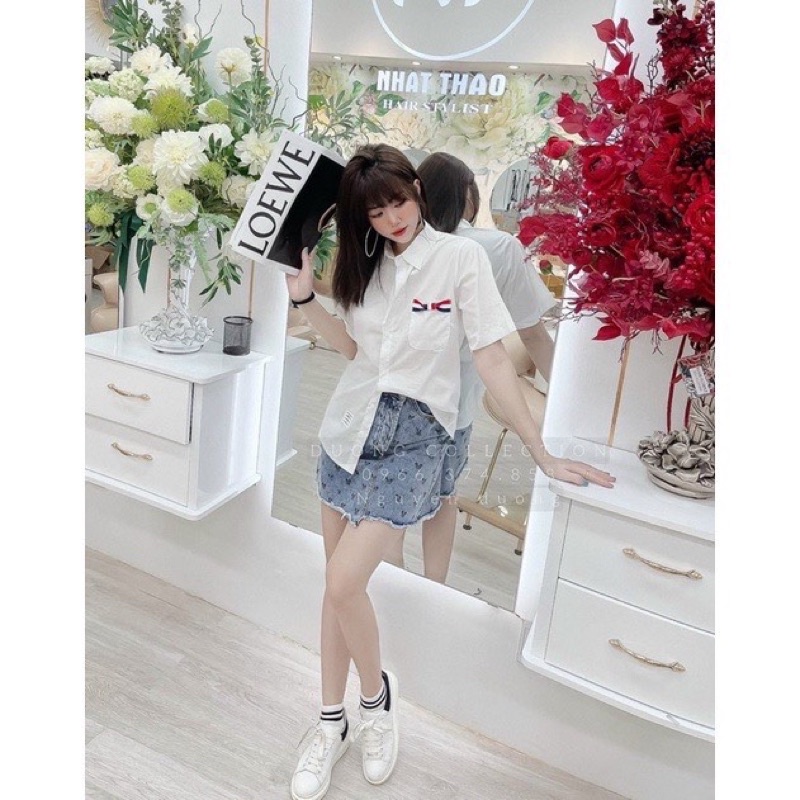 Áo sơ mi thom nơ túi trắng đỏ TTA867