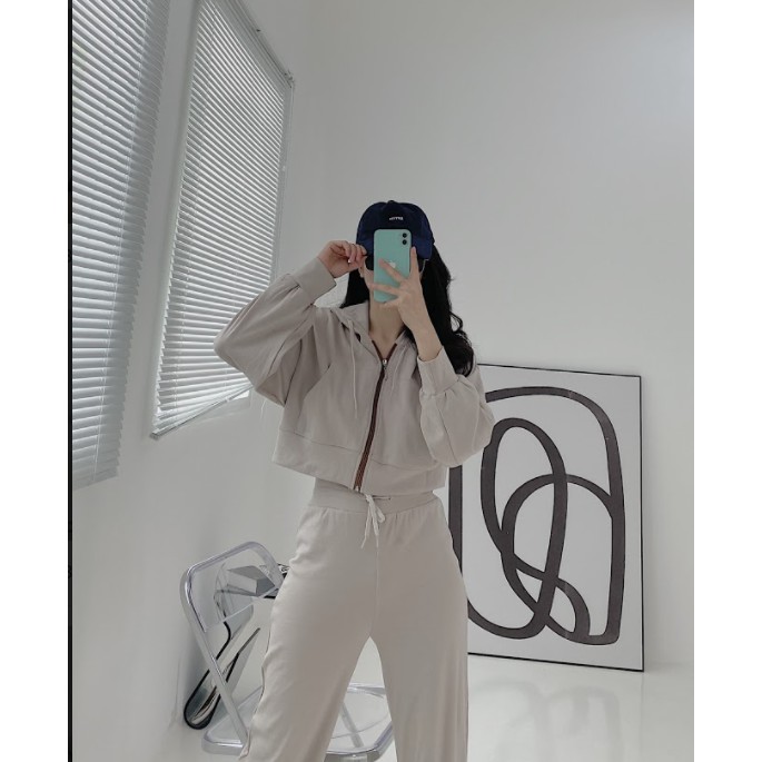 Áo khoác croptop dài tay thời trang GAGO zip-front hooded jacket màu nâu GA3386 | BigBuy360 - bigbuy360.vn