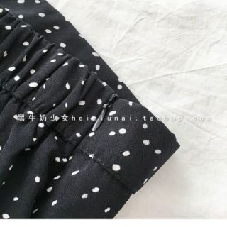 Áo sơ mi xanh + chân váy đen chấm bi( kèm ảnh thật)