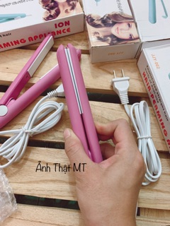 Máy là /duỗi tóc mini hộp trắng