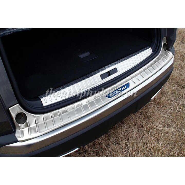 Ốp chống trầy cốp Peugeot 3008 –  INOX( hàng cao cấp)