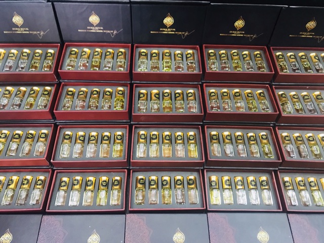 ❤️ MẪU MỚI 2020  - Set 5 chai tinh dầu nước hoa DUBAI ROYAL | BigBuy360 - bigbuy360.vn