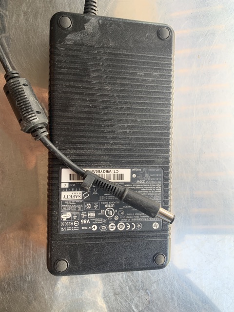 Sạc Hp 19V 230w đầu kim lớn hàng nguyên zin theo laptop giá rất tốt