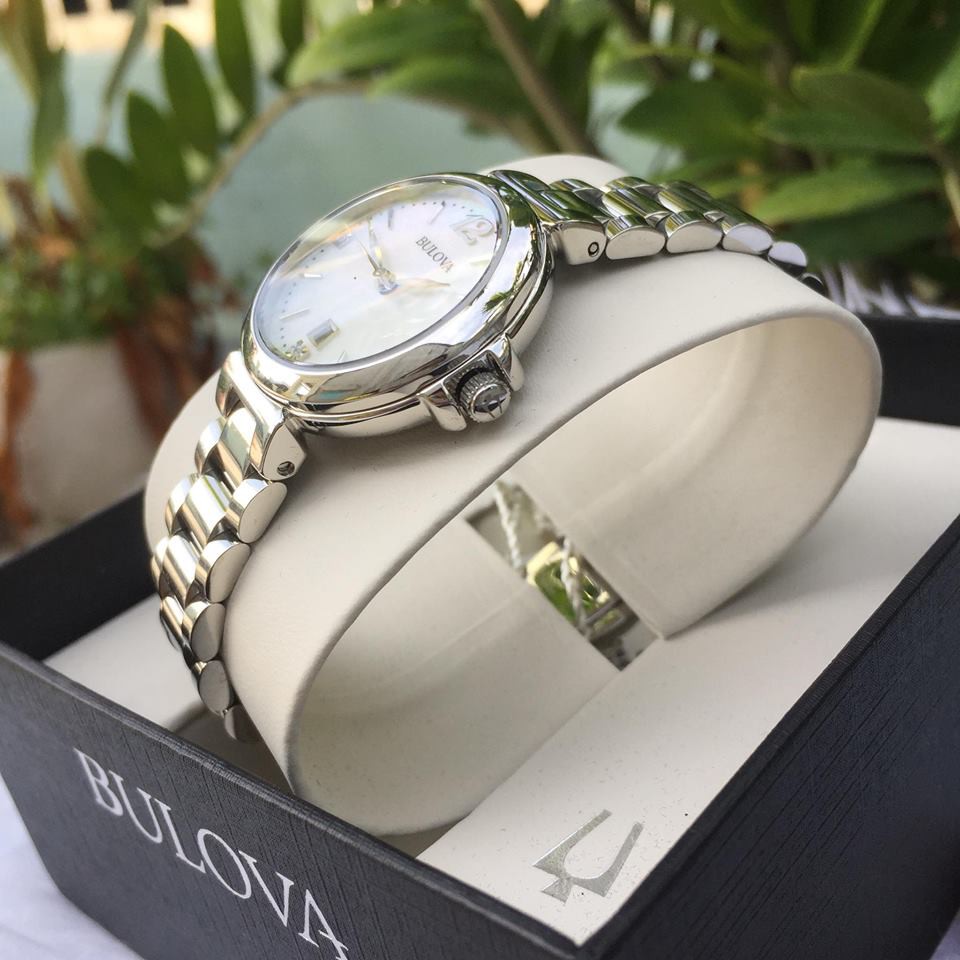 Đồng hồ nữ Bulova 96P149 - Máy Quartz Pin - Kính khoáng cứng