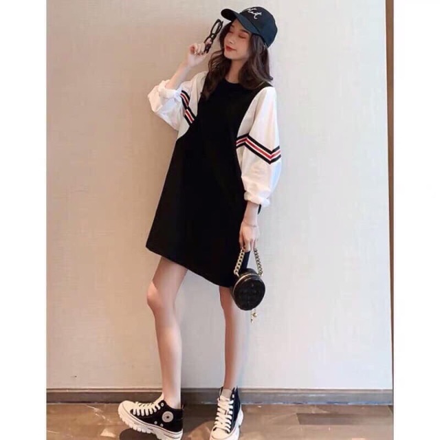 VÁY ĐEN PHỐI TAY KẺ SIÊU HOT | BigBuy360 - bigbuy360.vn