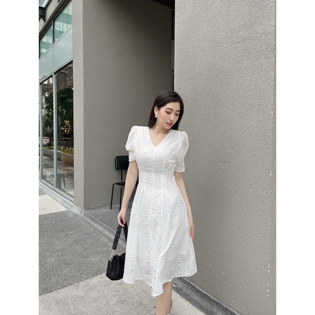 Đầm nữ dạo phố, dự tiệc cổ V, dáng xòe .siêu sang chãnh - TT002