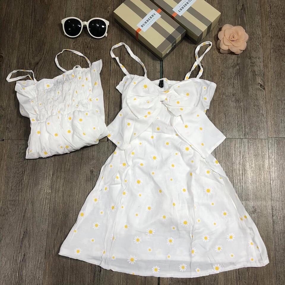 Đầm hai dây voan in hoa cúc kín áo tinh khôi TTSA0342