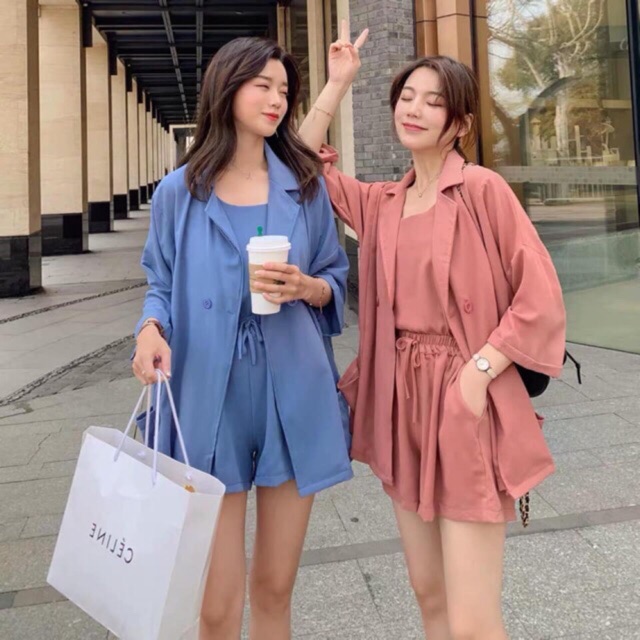 Set 3 món áo hai dây+vest+quần đùi
