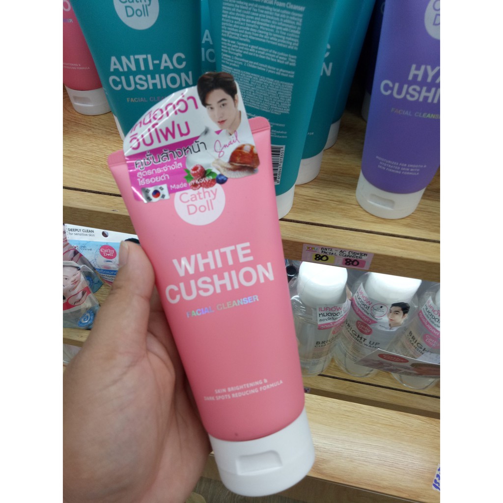 Sữa rửa mặt tạo bọt trắng da Cathy Doll White Cushion Facial Foam Cleanser 120ml